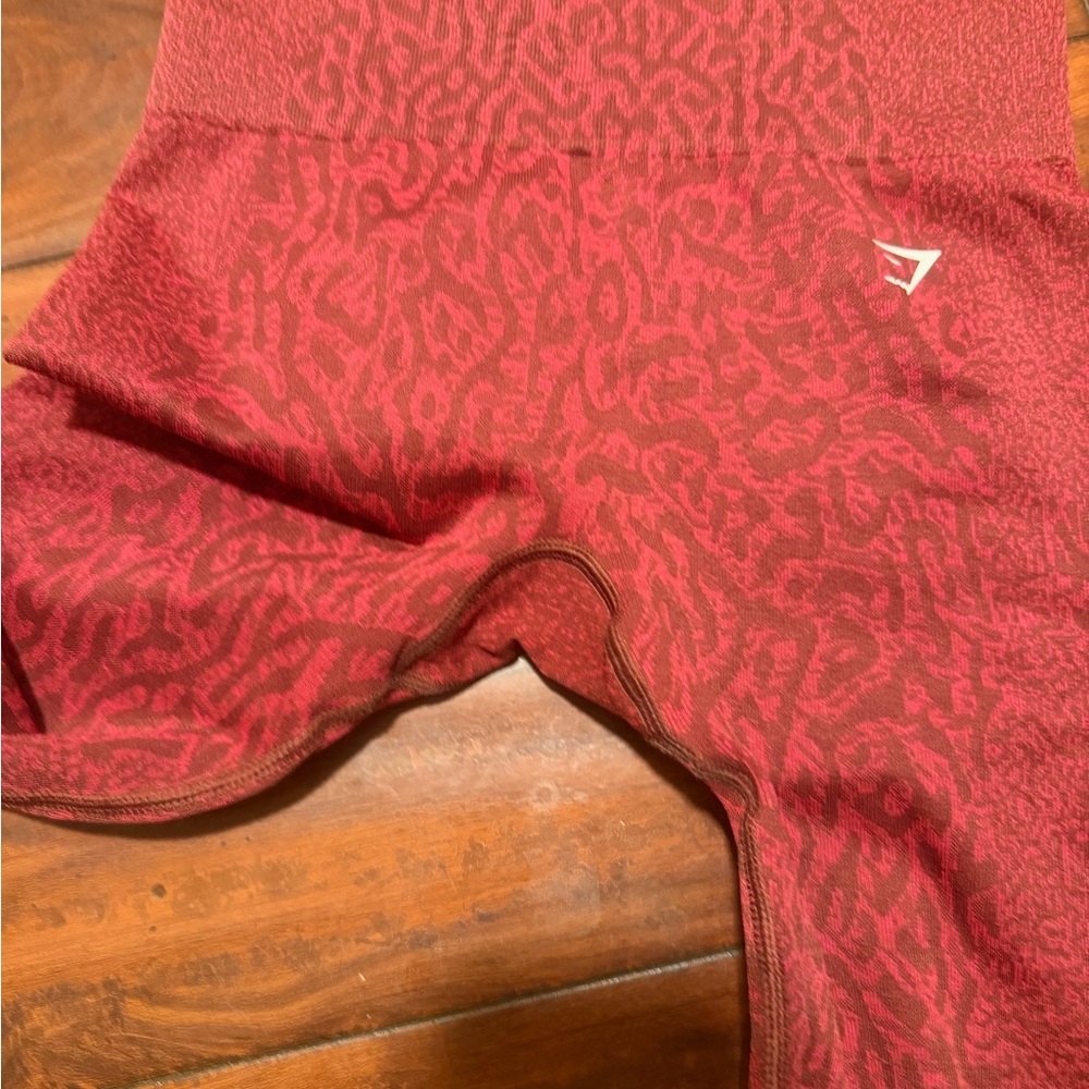 Gymshark Berry Seamless Ribbed Crop Tank and High-Waist Leggings Set - Picture 2 of 13